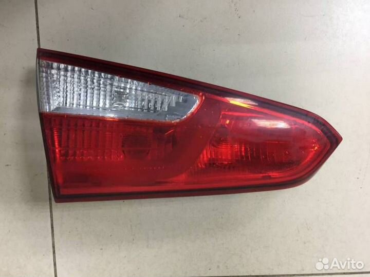 Фонарь задний внутренний левый Kia Cerato YD 2013