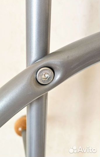 Вешалка настенная