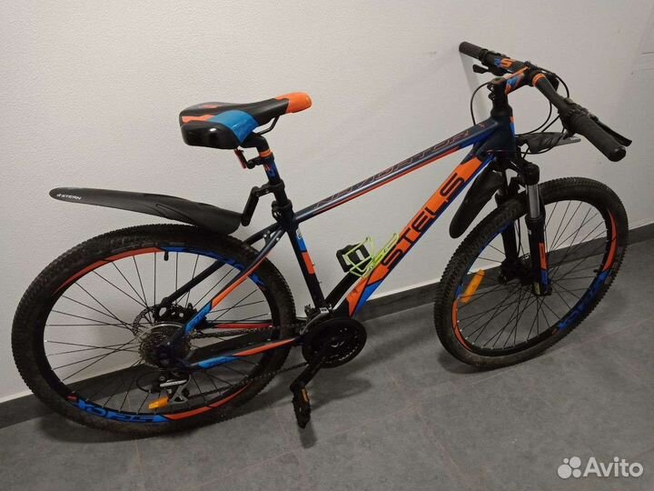 Велосипед горный Stels Navigator 750 D 27.5