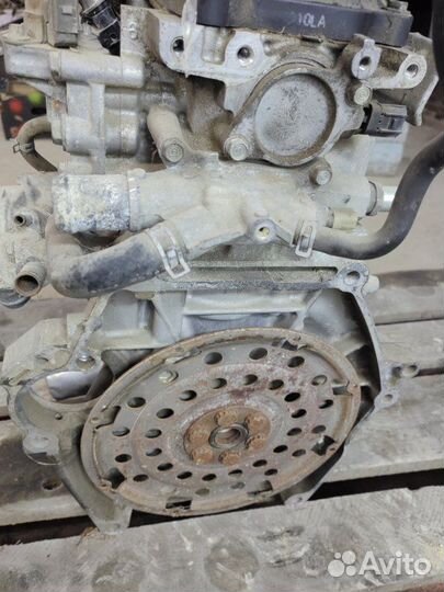 Двигатель Honda Fit L15A 2004