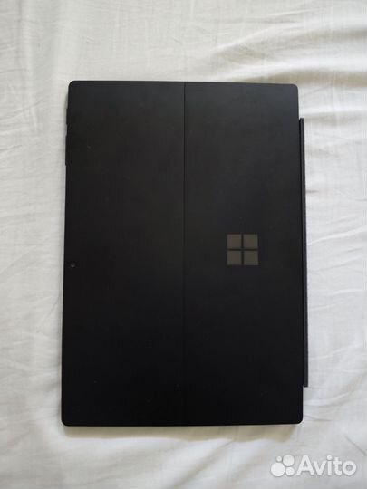 Microsoft surface pro 7