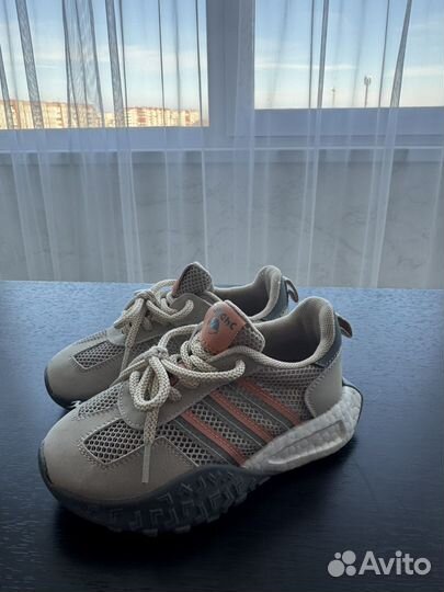 Детский кроссовки 28