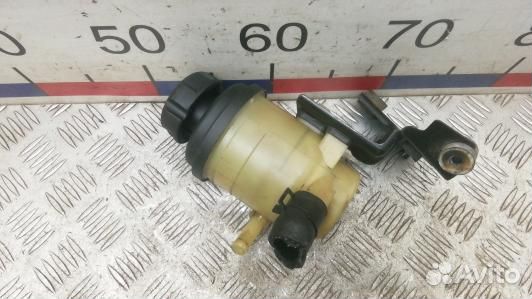 Бачок гу hyundai H1 (starex) 2 (XKR10NO01)