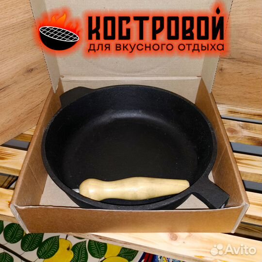 Чугунные сковороды - сотейники разных диаметров