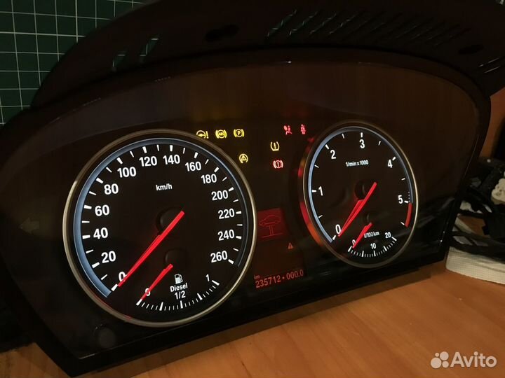 Пересвет приборных панелей BMW