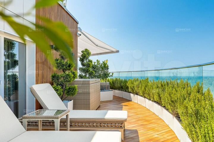 2-к. квартира, 140 м², 21/21 эт.