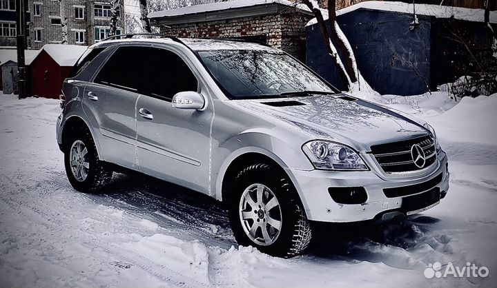 Mercedes-Benz M-класс 3.5 AT, 2005, 303 861 км