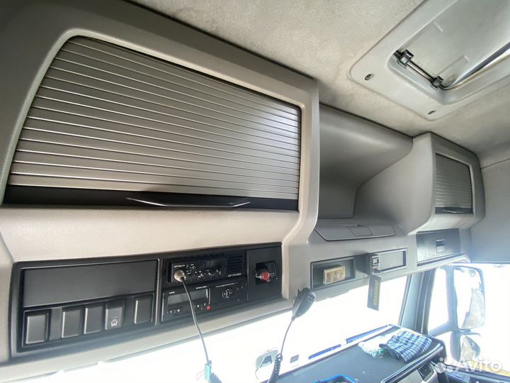 Volvo FM с полуприцепом, 2012