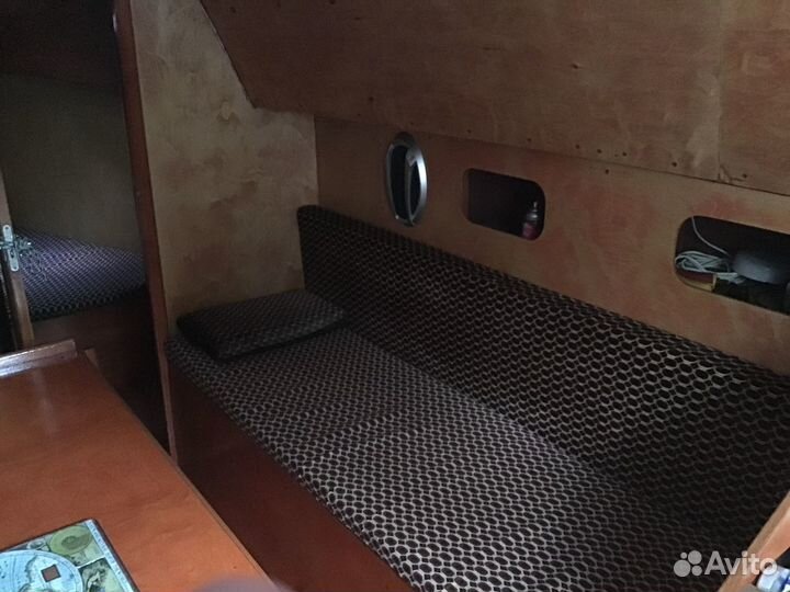 Парусная яхта 9 метров