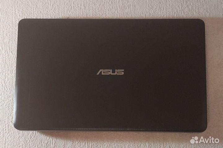 Ноутбук Asus VivoBook