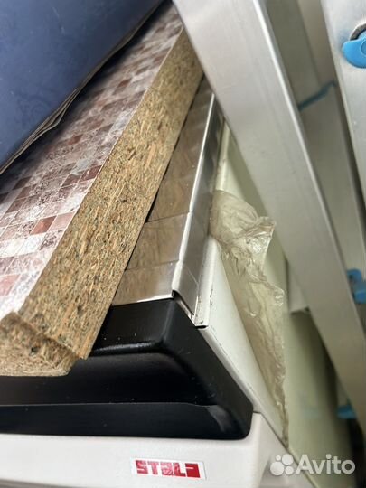 Тумба на колесах