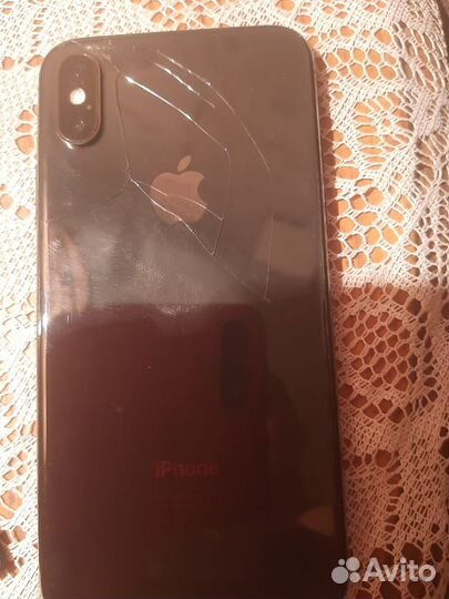 iPhone Xs, 64 ГБ