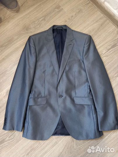 Мужской костюм