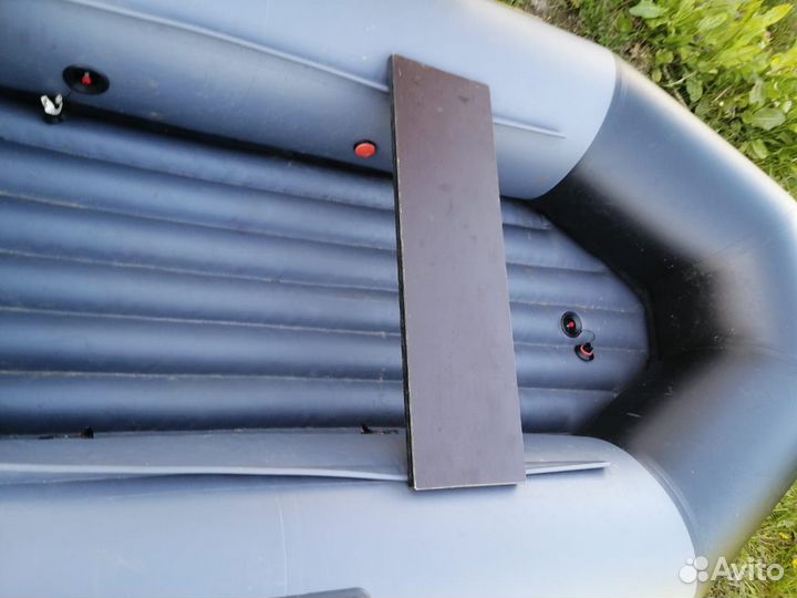 Надувная лодка 2800нд