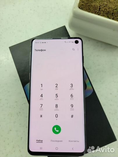 Samsung Galaxy S10, 8/128 ГБ