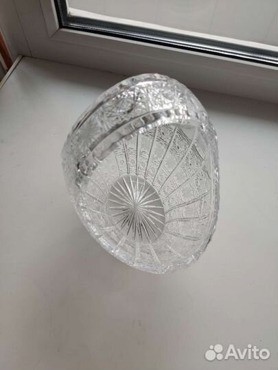 Ваза корзинка с ручкой конфетница.Снежинка bohemia