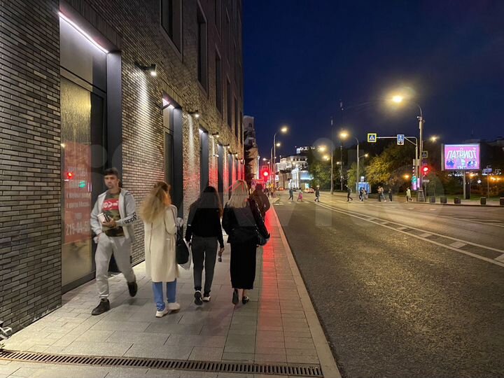 Продам торговое помещение, 80 м²