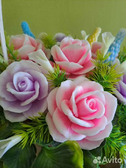 Корзина роз из мыла ручной работы