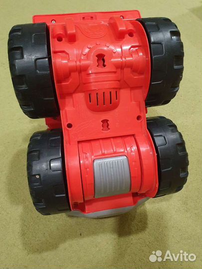 Грузовичок Чак акробат и руль со звуковым кнопками