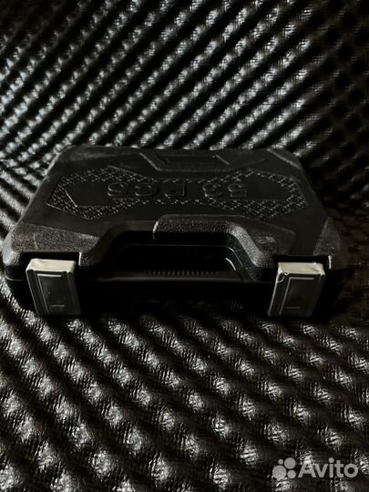 Набор инструментов с трещоткой в кейсе новый