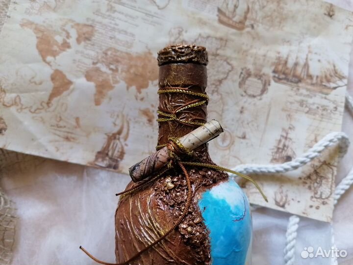 Бутылка интерьерная