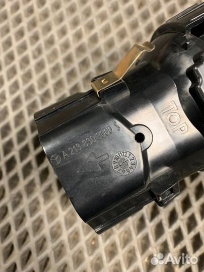 Воздуховод салона Mercedes-Benz E-Class W213