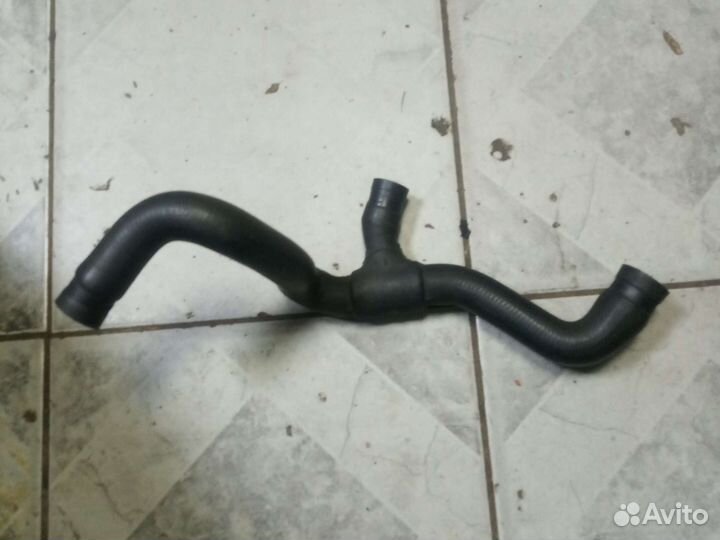 Патрубок отопителя audi 80 B4 1.9 TD AAZ