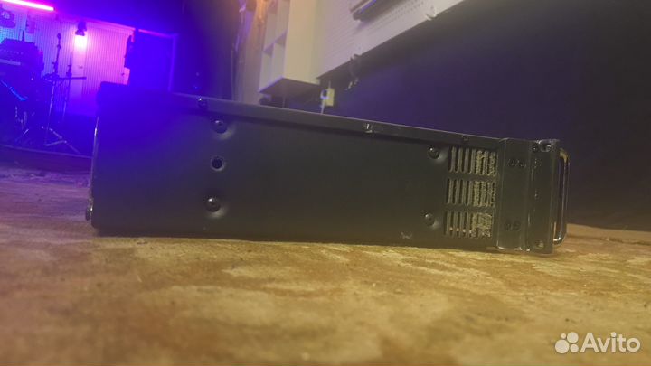 Усилитель бас гитарный, ламповый Randall rb 300