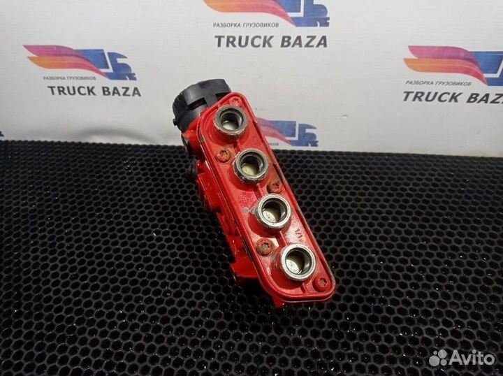 Кран уровня пола главный