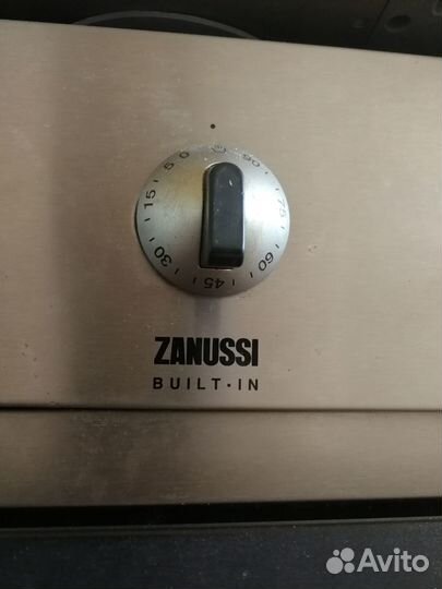 Духовой шкаф+ газовая варочная поверхность+вытяжка