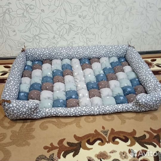 Лежанка для больших собак