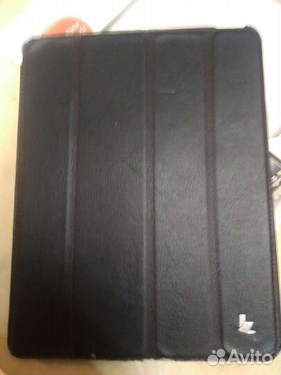 Чехол на iPad