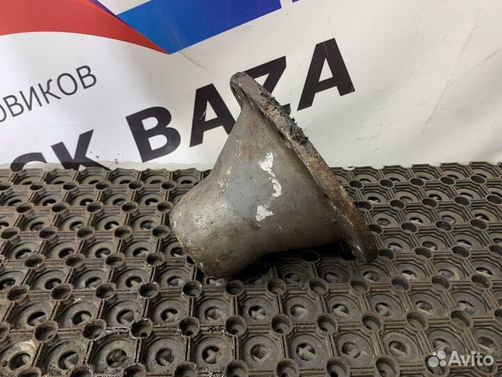 Крышка ступицы задней