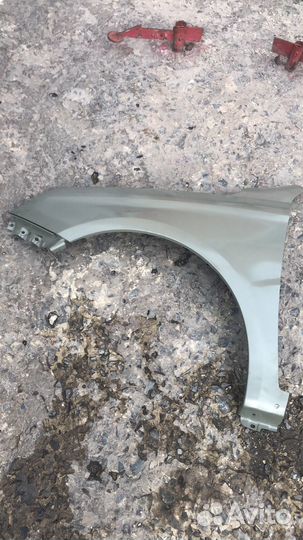Крыло переднее левое на LADA vesta