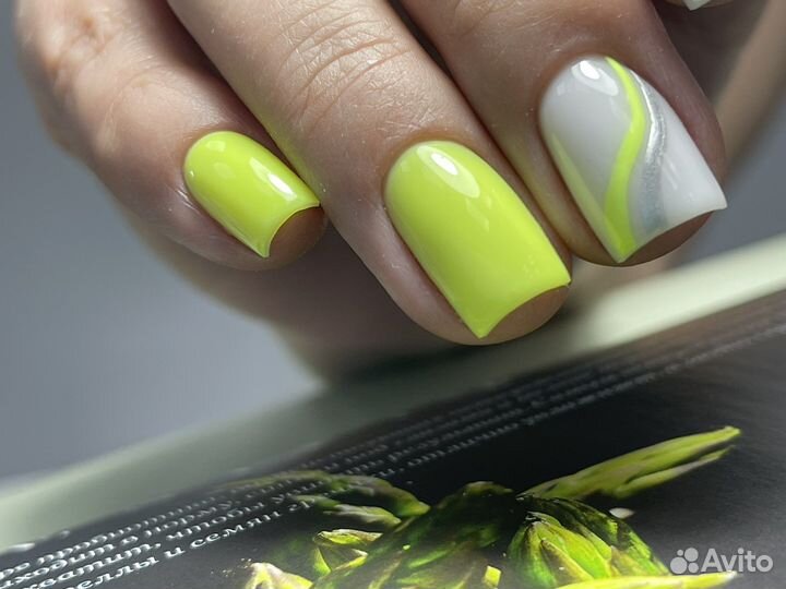 Маникюр педикюр