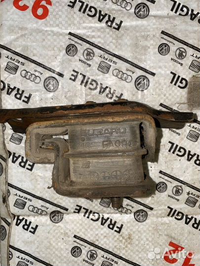 Подушка двигателя Subaru Legacy B11 1993-1998