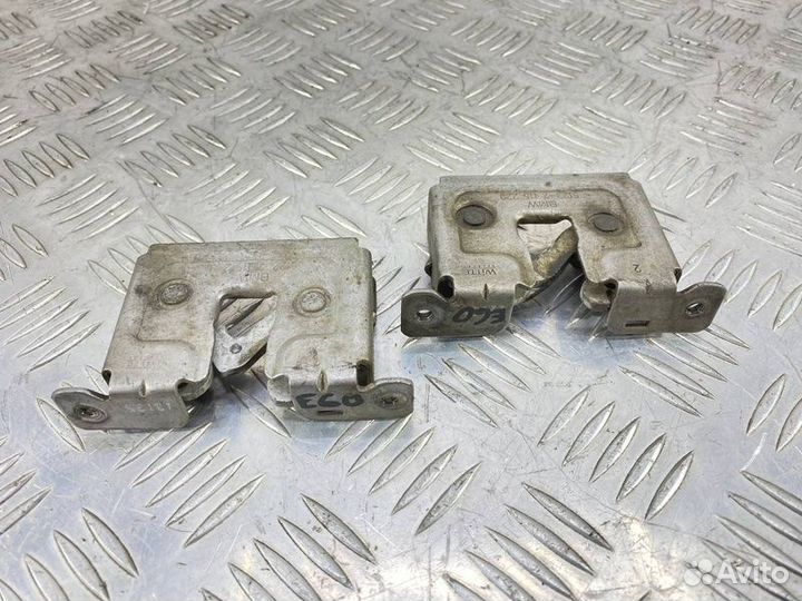 Замок капота Bmw 5 Е60 N52B30 2005