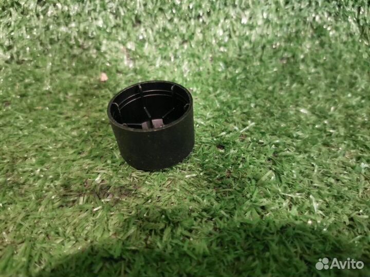 Колпачок болта Volkswagen Golf