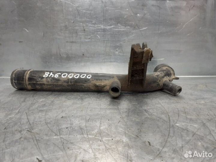 Трубка охлаждающей жидкости пластик Opel Astra F