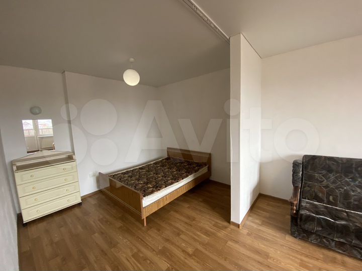 1-к. квартира, 47 м², 4/10 эт.