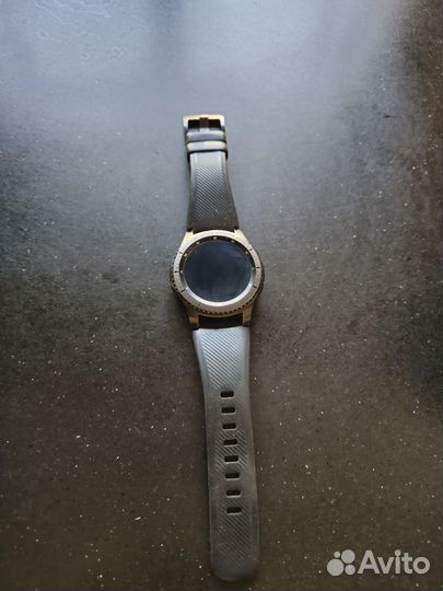 Часы samsung Gear s3 frontier
