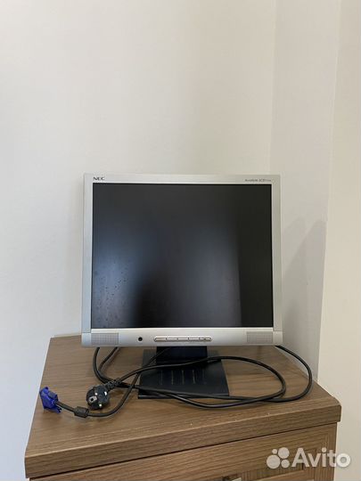 Монитор NEC accusync lcd72vm
