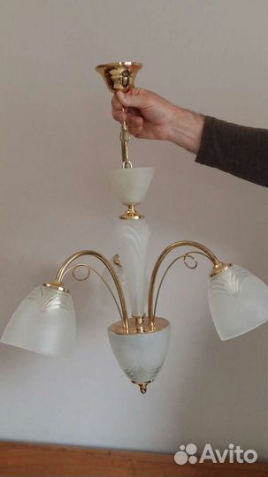 Комплект люстра и бра