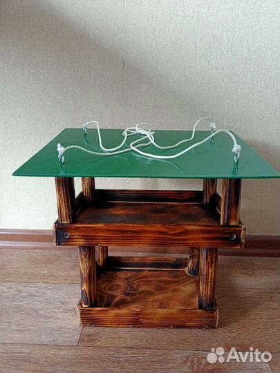 Кормушка для птиц ручной работы