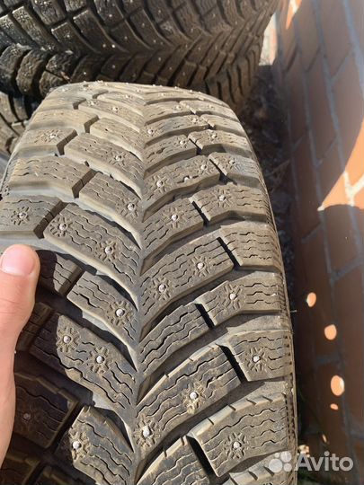 R15 Michelin X-Ice North 4 185/65, PCD 4x100 DIA 54.1