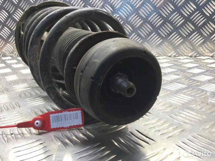 Стойка передняя левая Audi A3 AEH