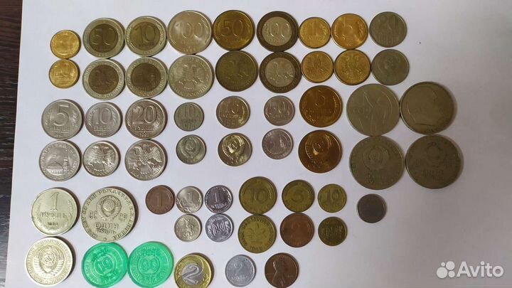 Продам небольшую коллекцию монет СССР и др