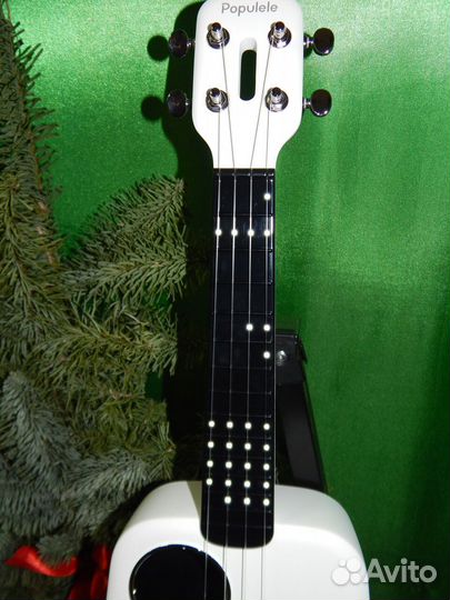 Умное укулеле Populele