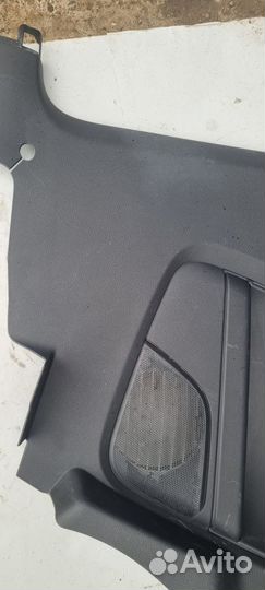 Обшивка кузова правая (купе) для VW Polo (HB)