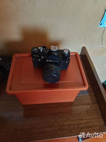 Пленочный фотоаппарат зенит СССР